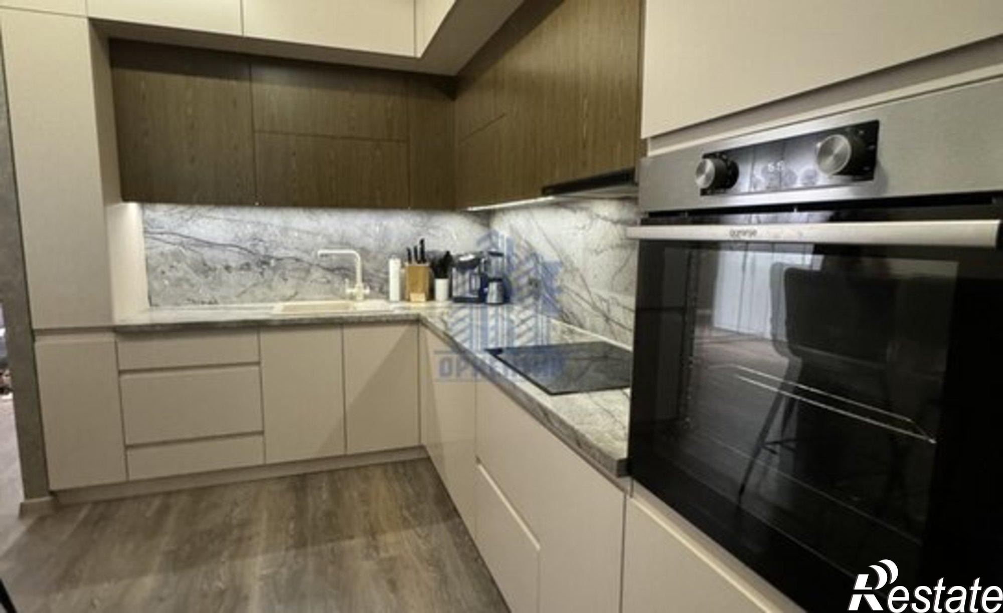 Купить квартиру за 21 900 000 рублей на улица Калинина, 93