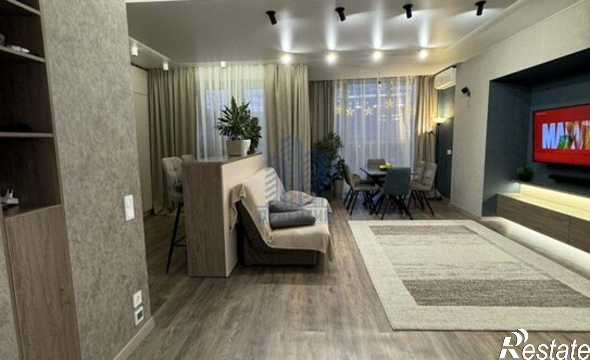 Купить квартиру за 21 900 000 рублей на улица Калинина, 93