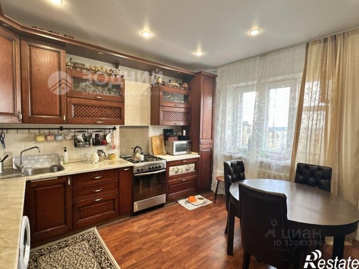 6-комн квартира проспект Максима Горького, 32/25,  д. 32/25