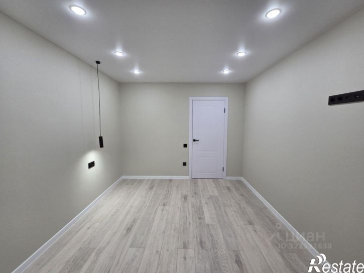 2-комн квартира пр-кт Максима Горького, 23,  д. 23