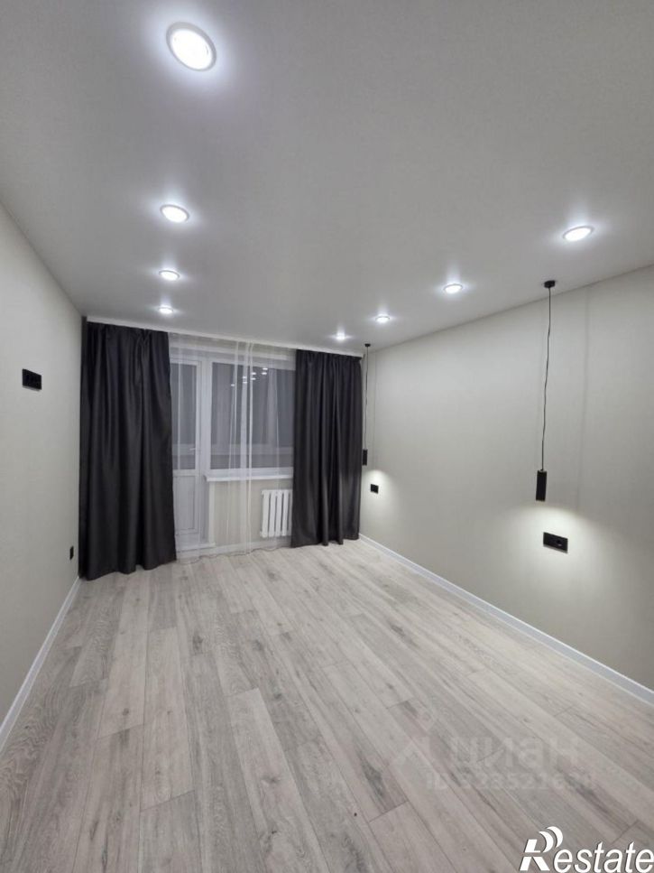 2-комн квартира пр-кт Максима Горького, 23,  д. 23