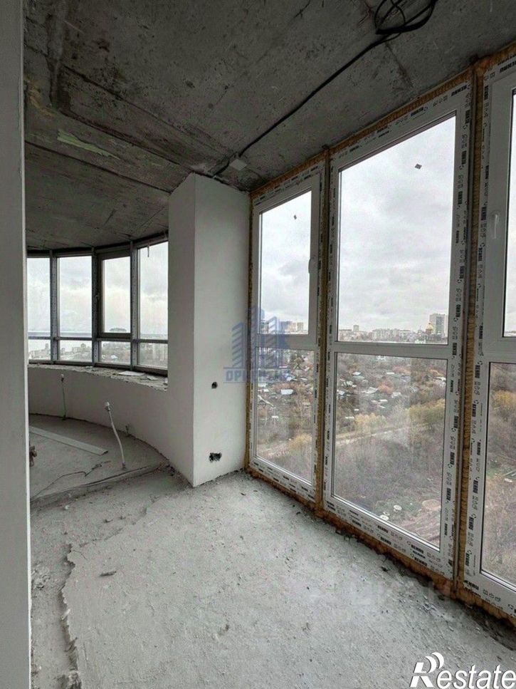 3-комн квартира ул Дзержинского, 5,  д. 5