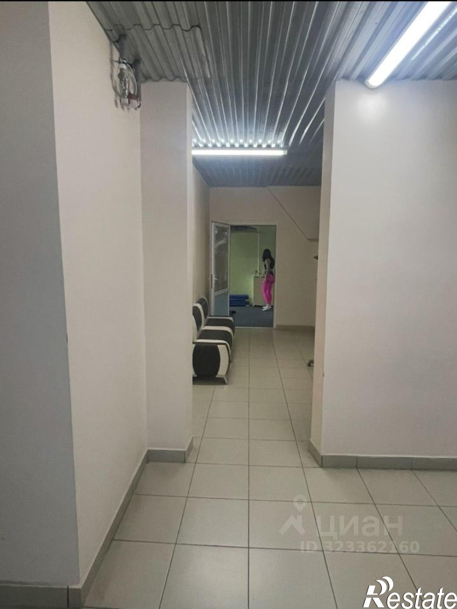 Купить помещение свободного назначения за 7 370 080 рублей на ул Филиппа Лукина, 4