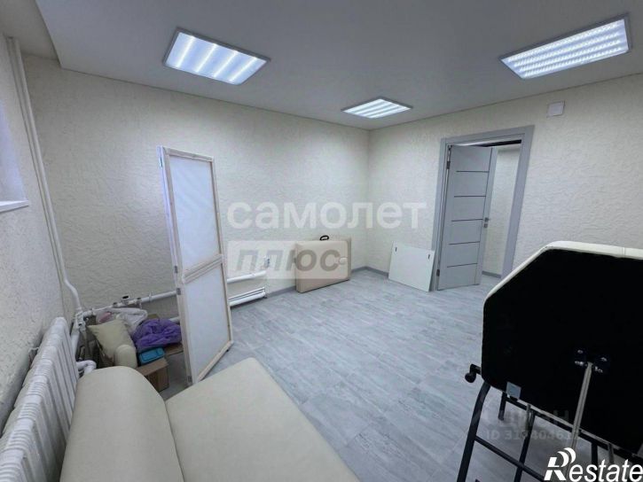 Помещение свободного назначения проспект Максима Горького, 19,  д. 19