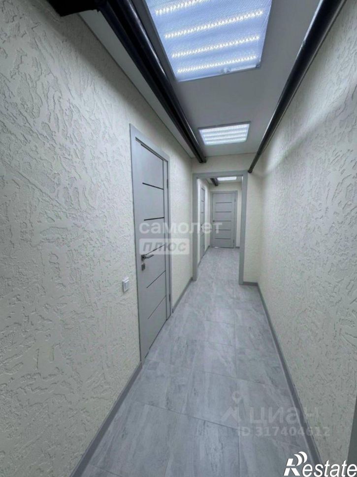 Помещение свободного назначения проспект Максима Горького, 19,  д. 19