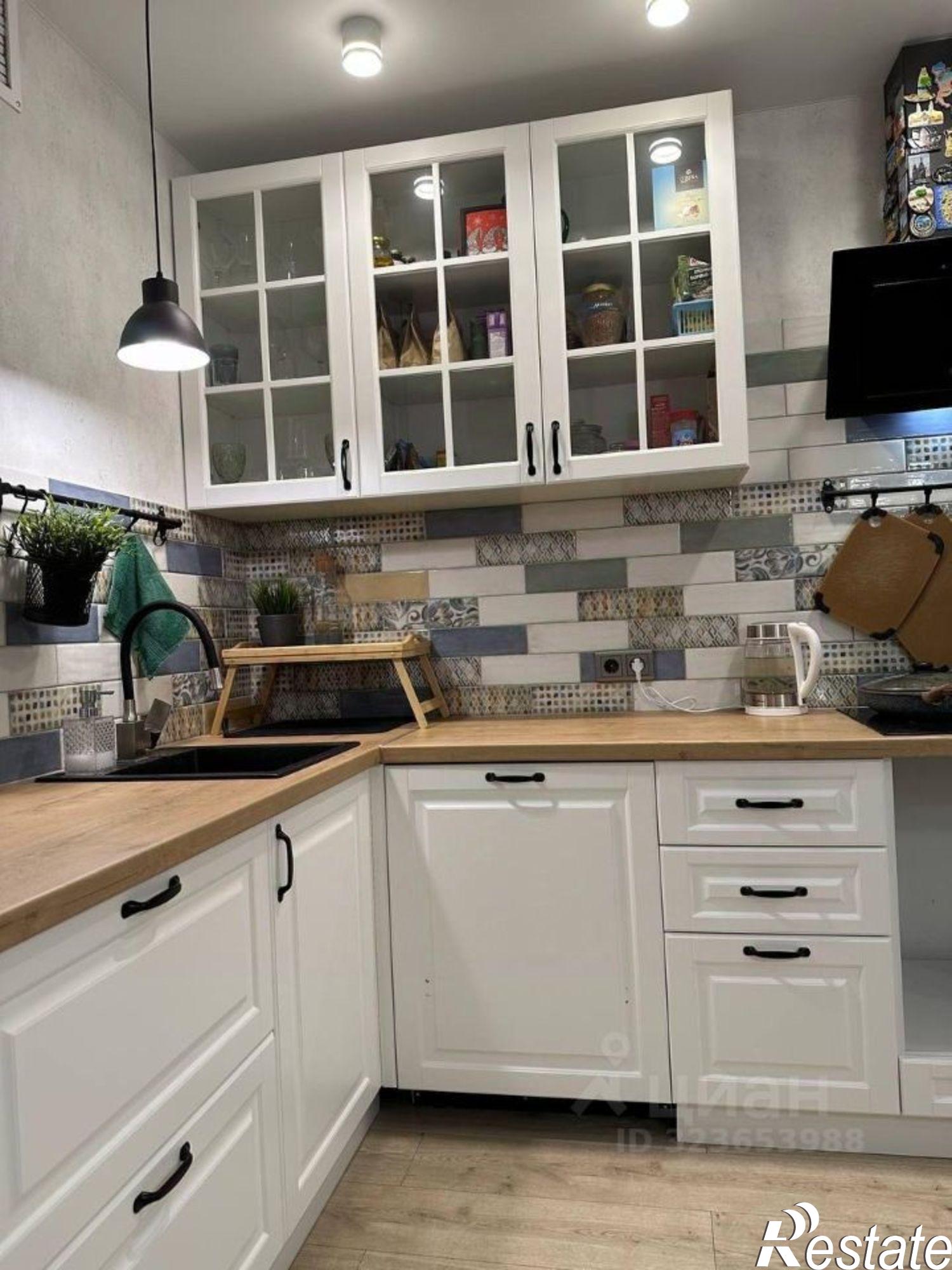 Сдать квартиру за 45 000 рублей на улица Энергетиков, 19 к1