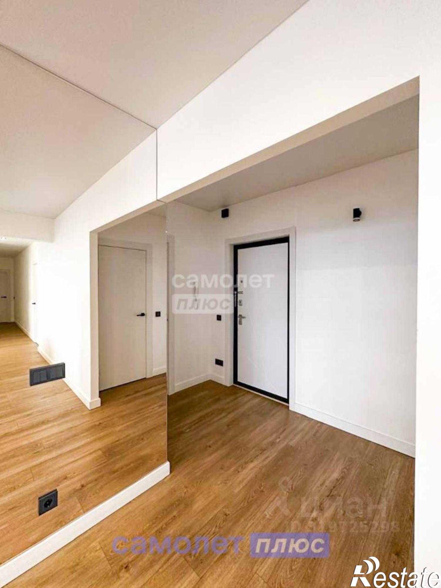 Купить квартиру за 25 000 000 рублей на улица Калинина, 93