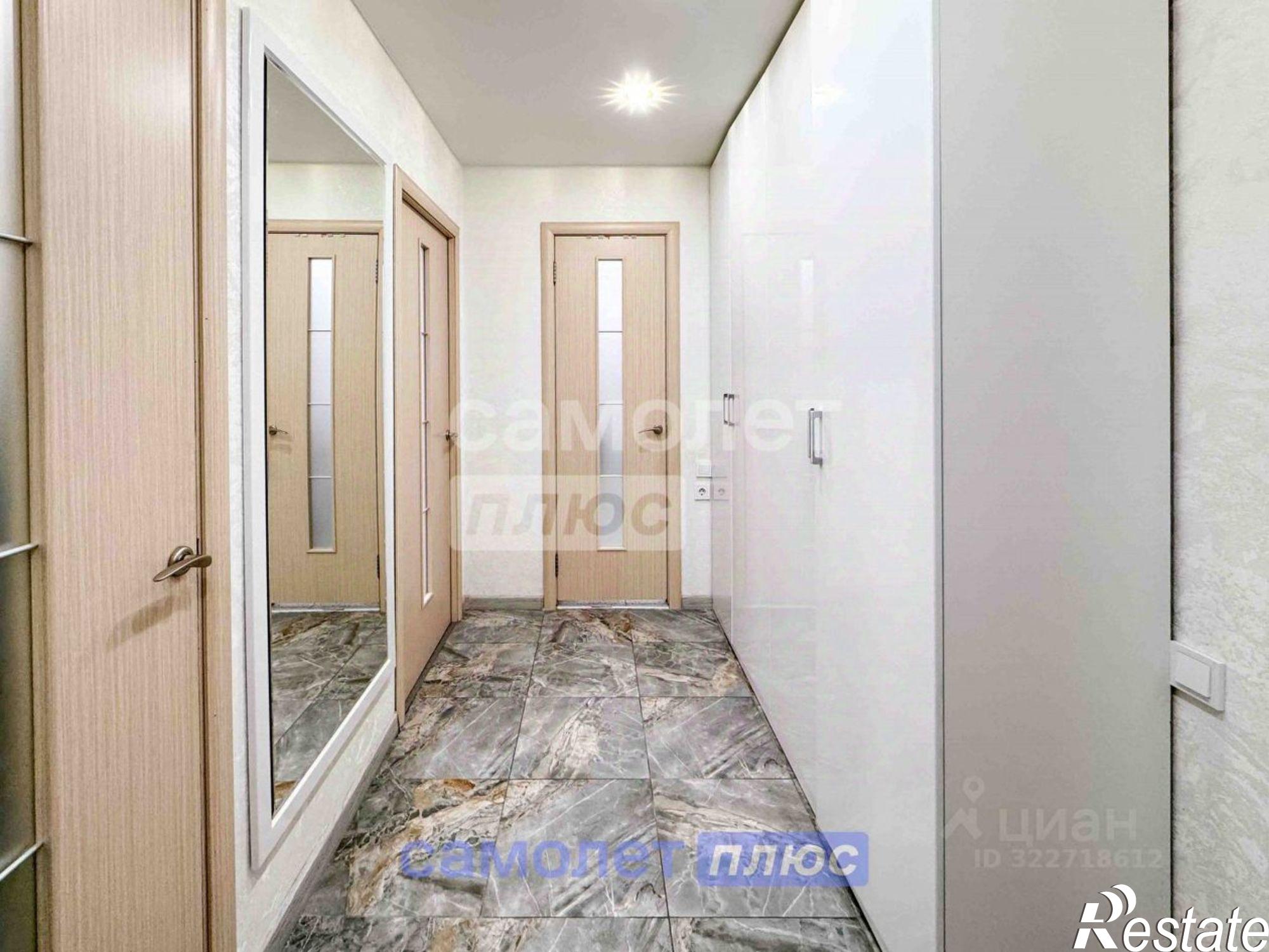 Купить квартиру за 7 700 000 рублей на улица Спортсмена Валериана Соколова, 8/1