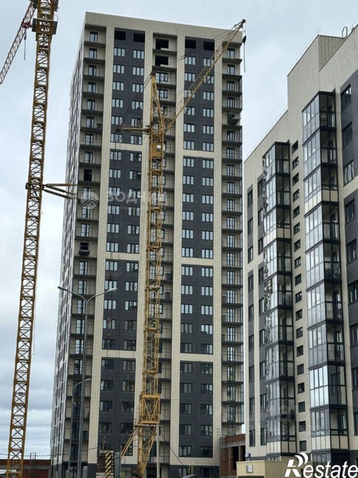 2-комн квартира проспект Геннадия Айги, поз.1,  д. поз.1