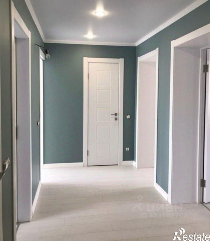 3-комн квартира Новогородская улица, 24,  д. 24