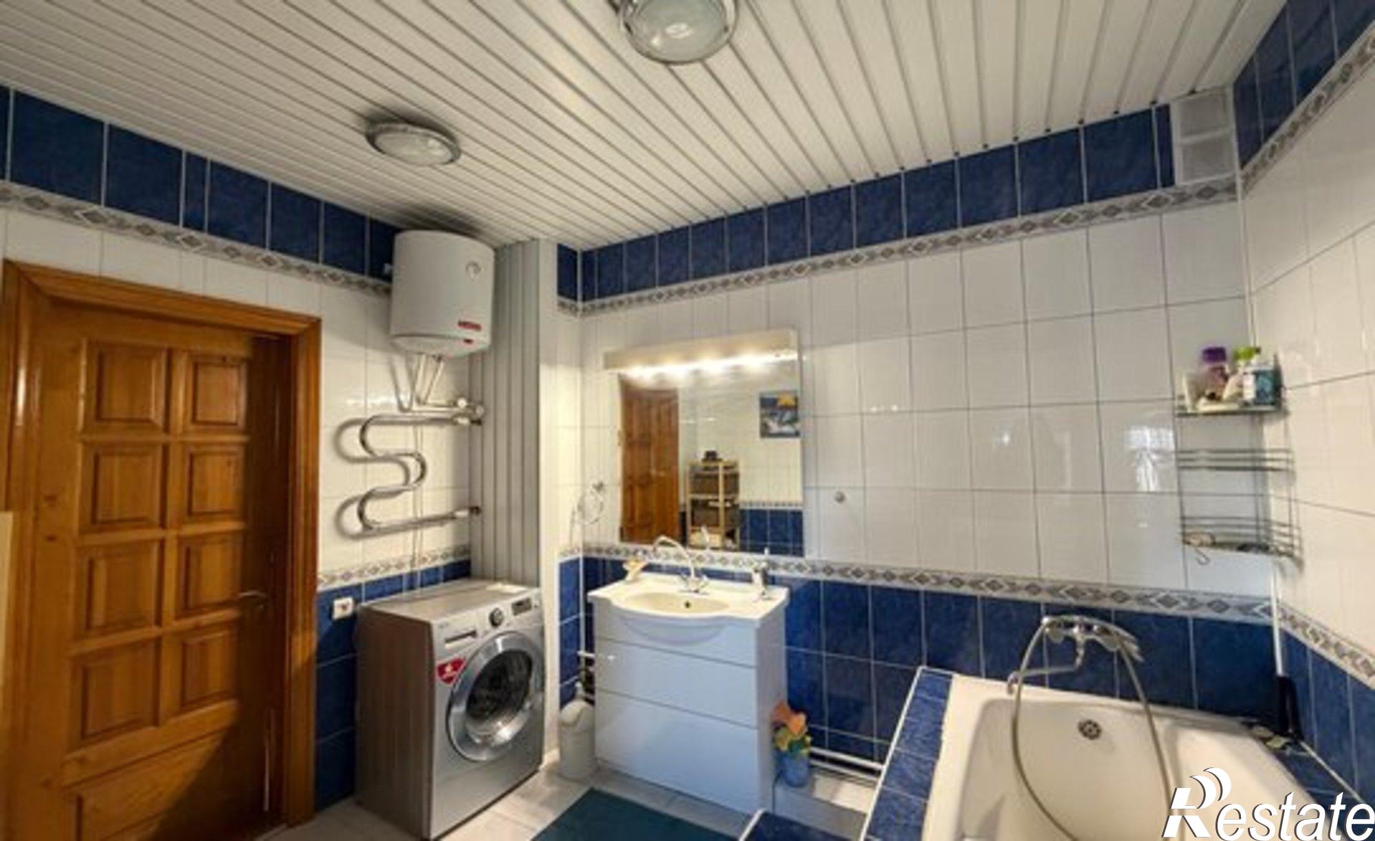 Купить квартиру за 13 300 000 рублей на ул Алексея Талвира, 18