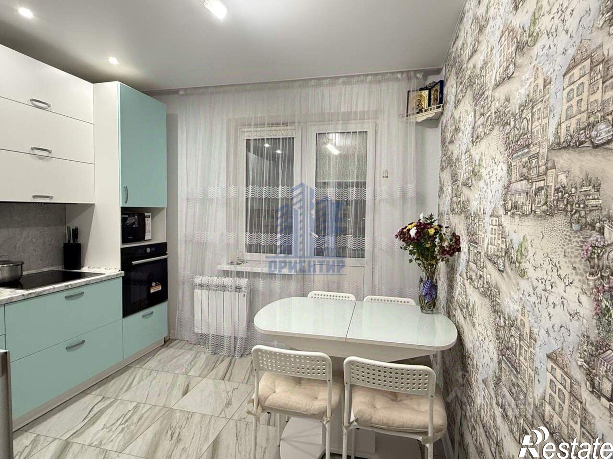 Купить квартиру за 8 400 000 рублей на Ярмарочная улица, 19 к4