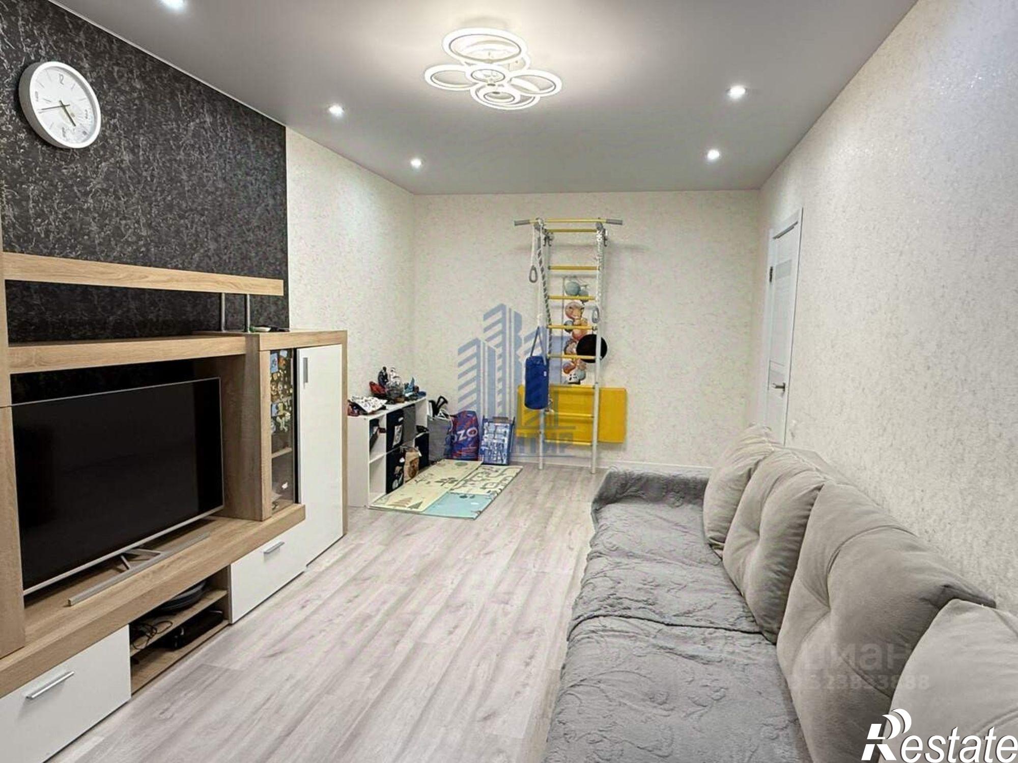 Купить квартиру за 8 400 000 рублей на Ярмарочная улица, 19 к4