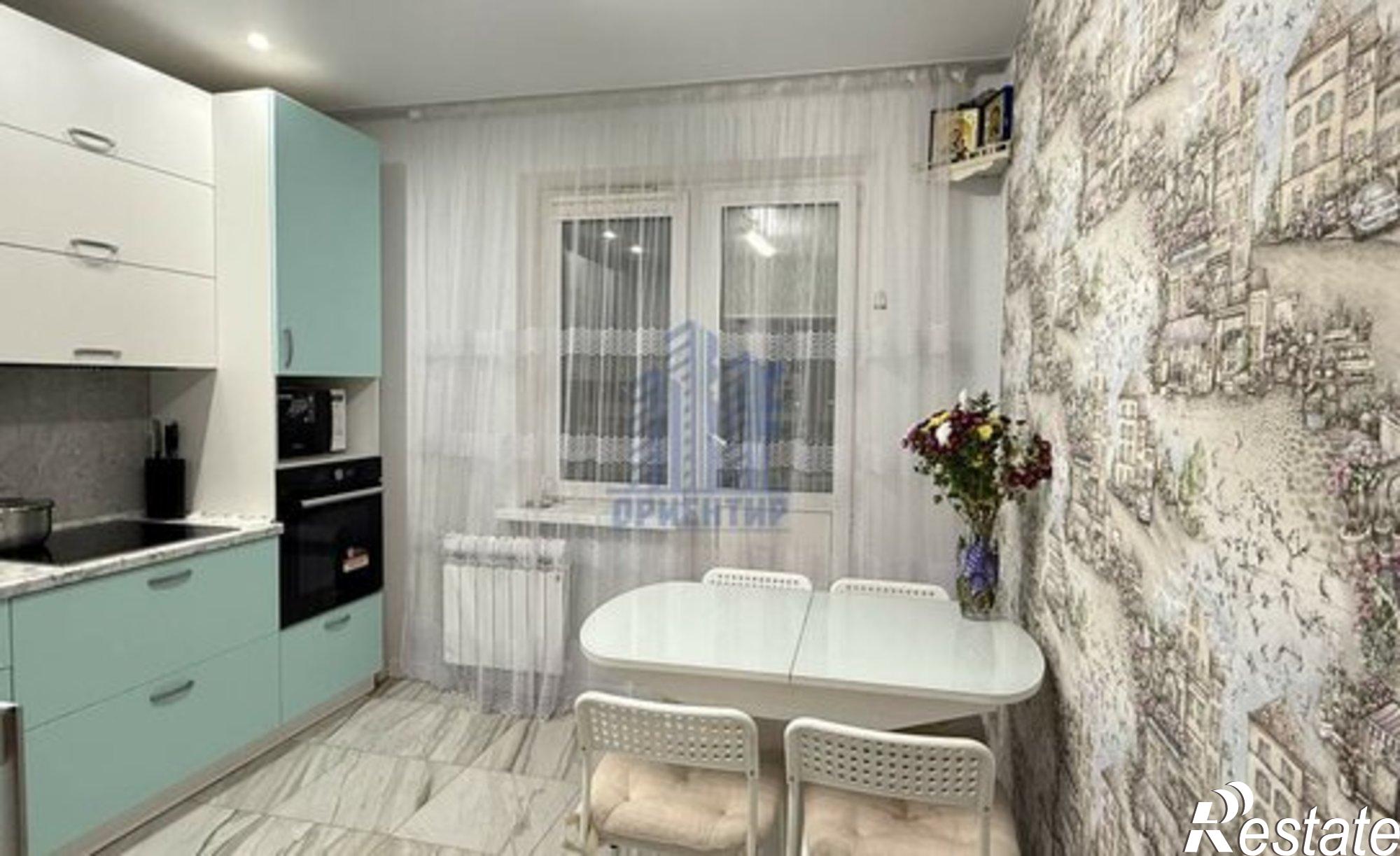 Купить квартиру за 8 400 000 рублей на ул Ярмарочная, 19 4