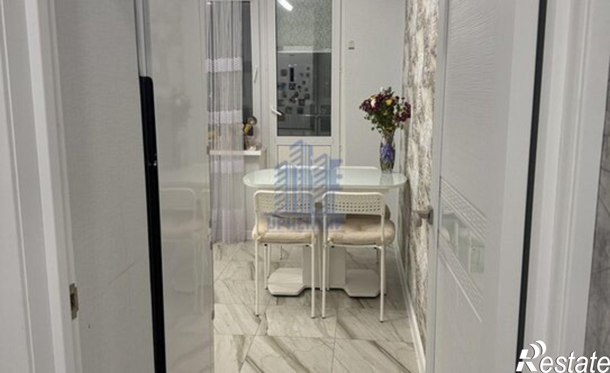 Купить квартиру за 8 400 000 рублей на ул Ярмарочная, 19 4