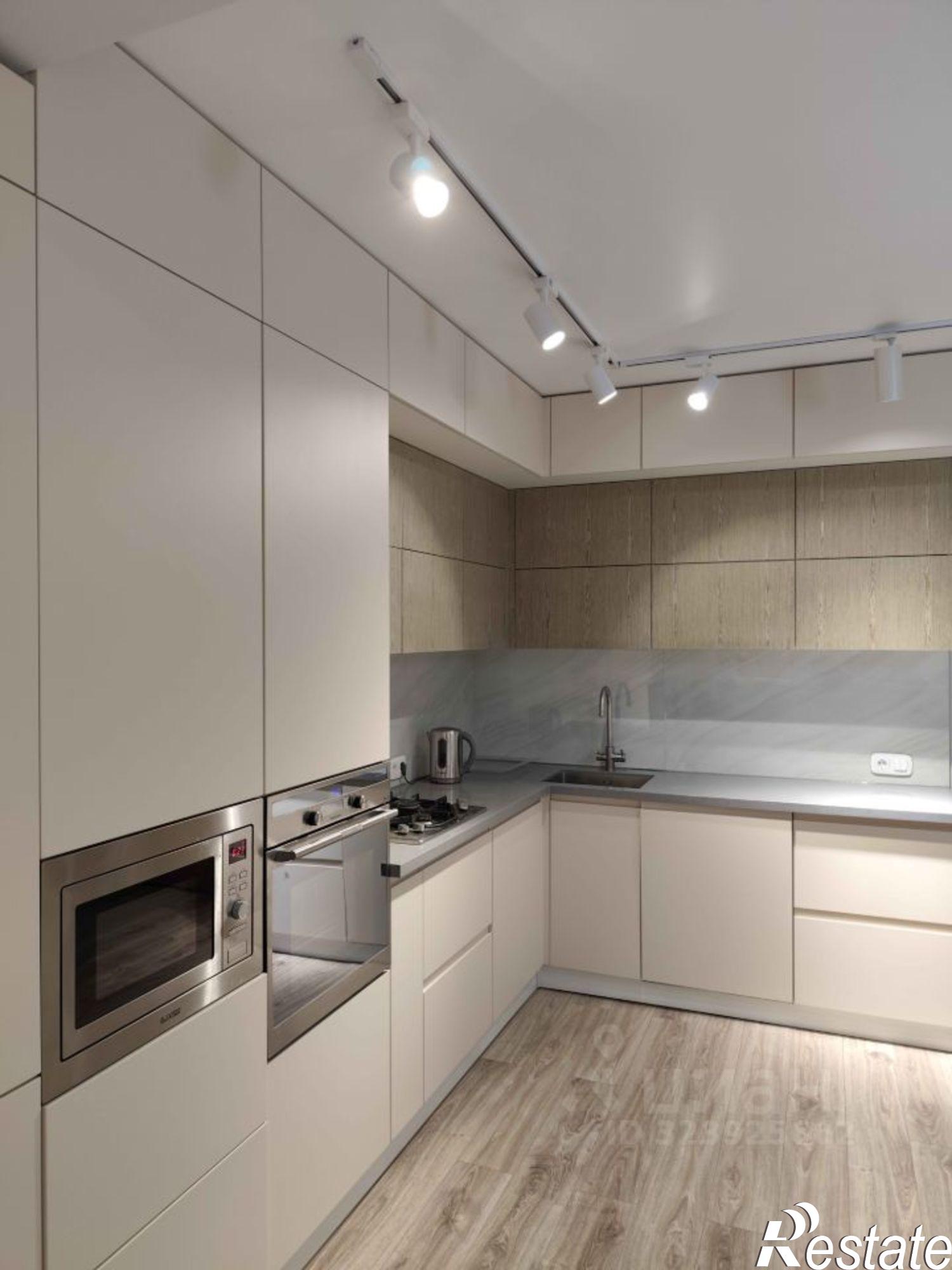 Купить квартиру за 8 200 000 рублей на ул Академика Королева, 3