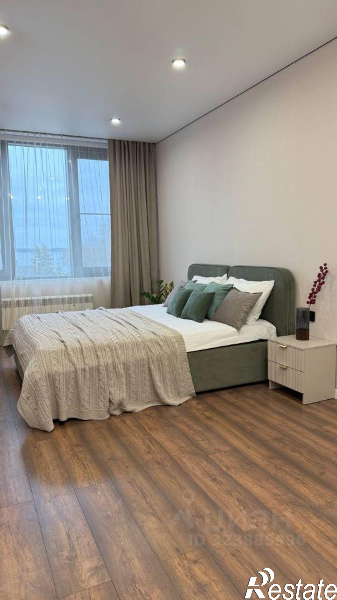 Сдать квартиру за 60 000 рублей на Поворотно-Нагорная улица, 9