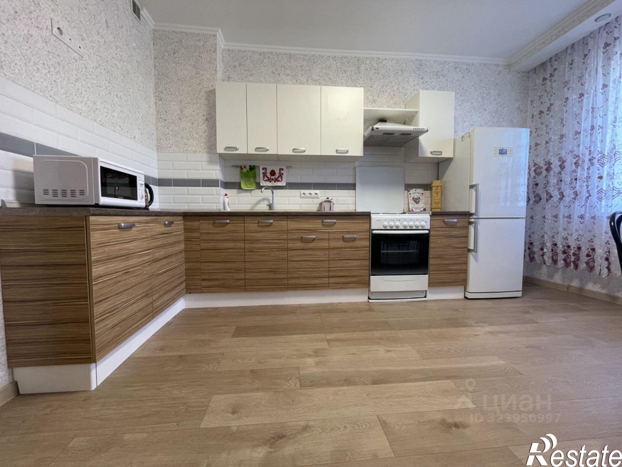 Сдать квартиру за 35 000 рублей на ЖК 