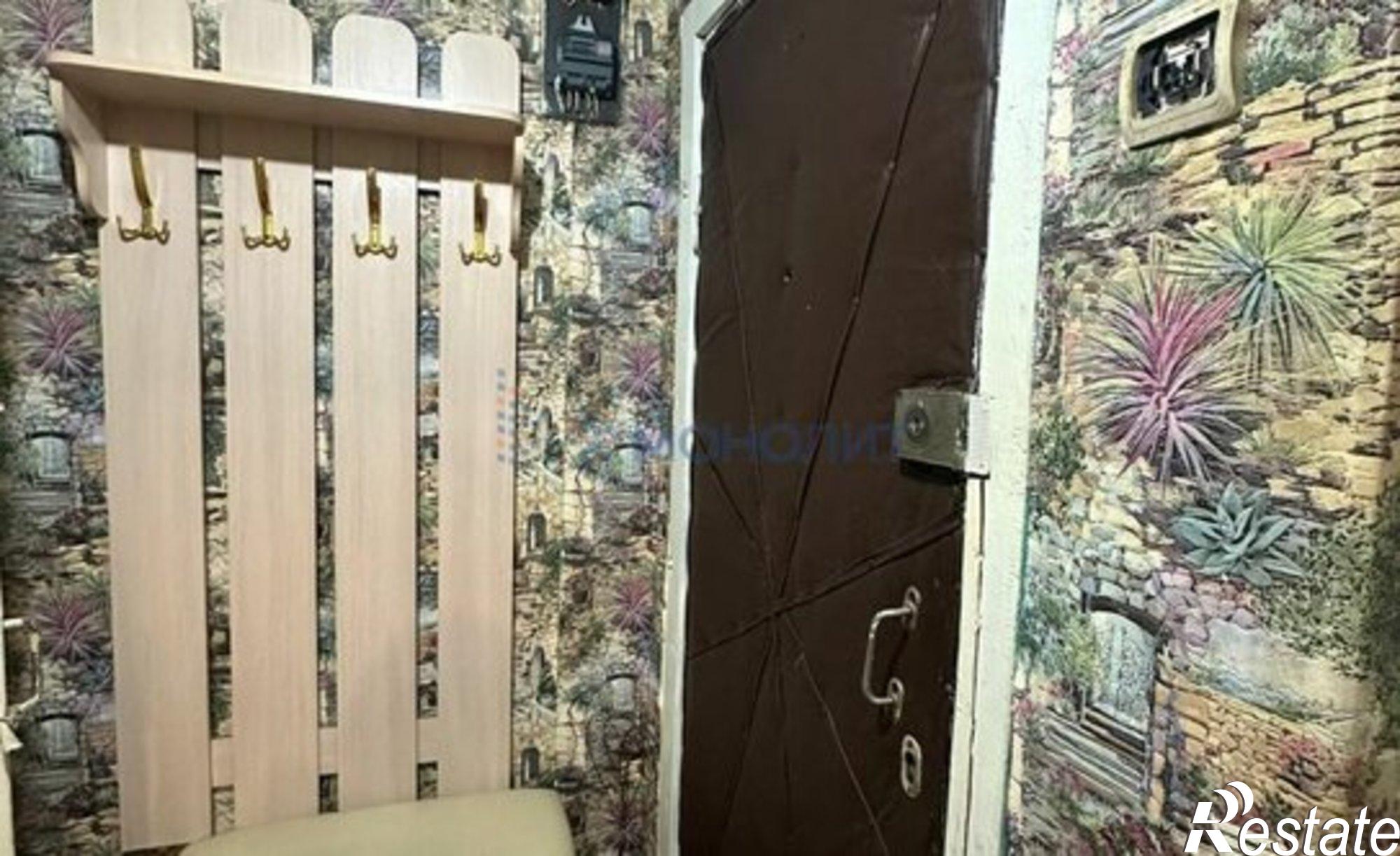 Купить квартиру за 1 800 000 рублей на улица Декабристов, 14 к1