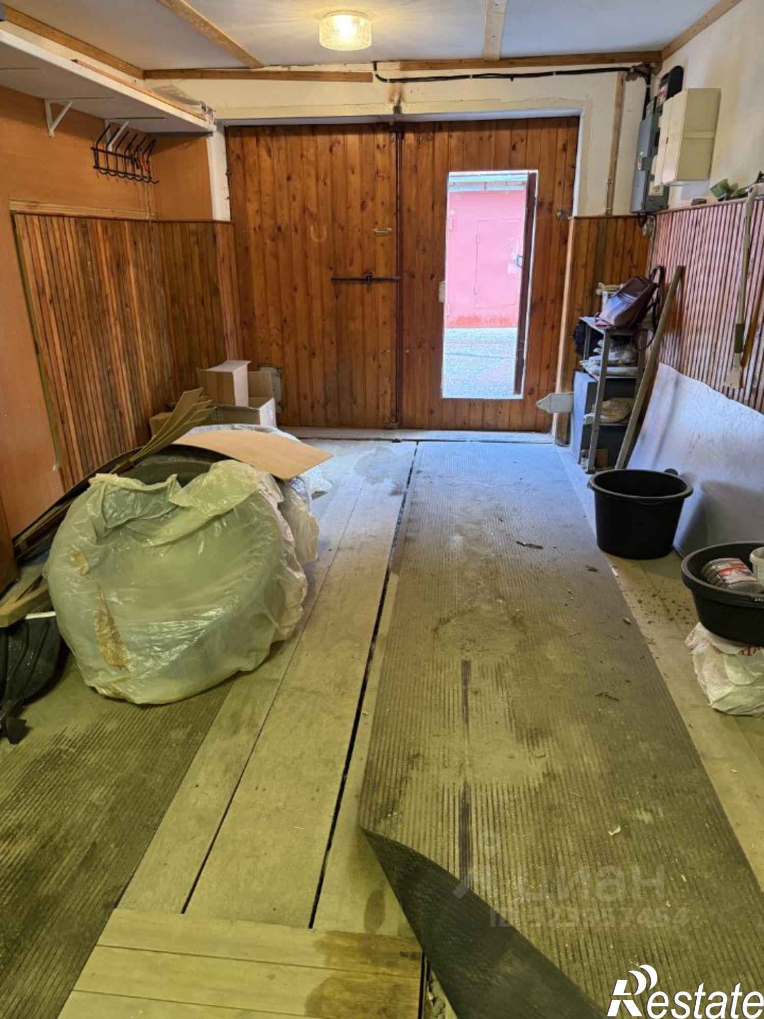 Купить гараж, место в паркинге за 1 800 000 рублей на улица Пирогова, 4А