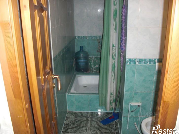 3-комн квартира ул Короленко, 18,  д. 18