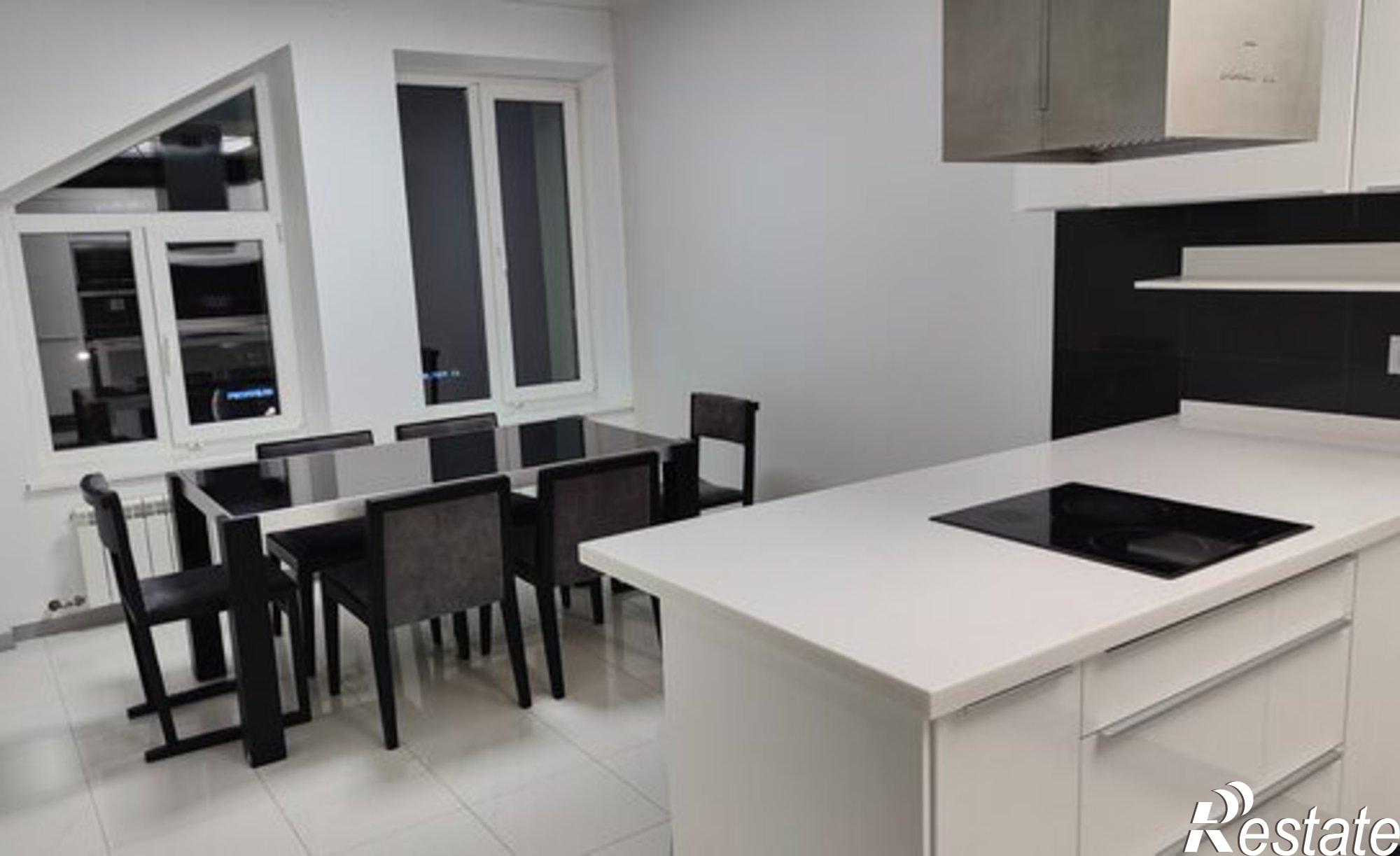 Купить квартиру за 16 500 000 рублей на Московский пр-кт, 16