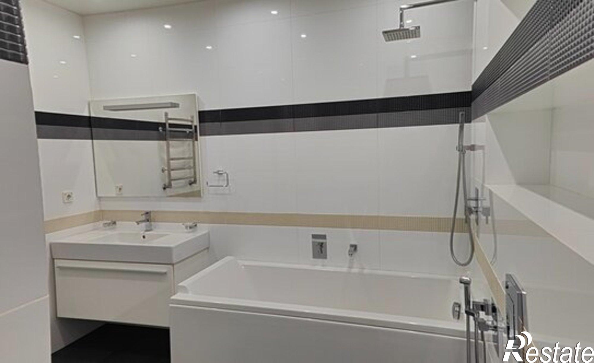 Купить квартиру за 16 500 000 рублей на Московский пр-кт, 16