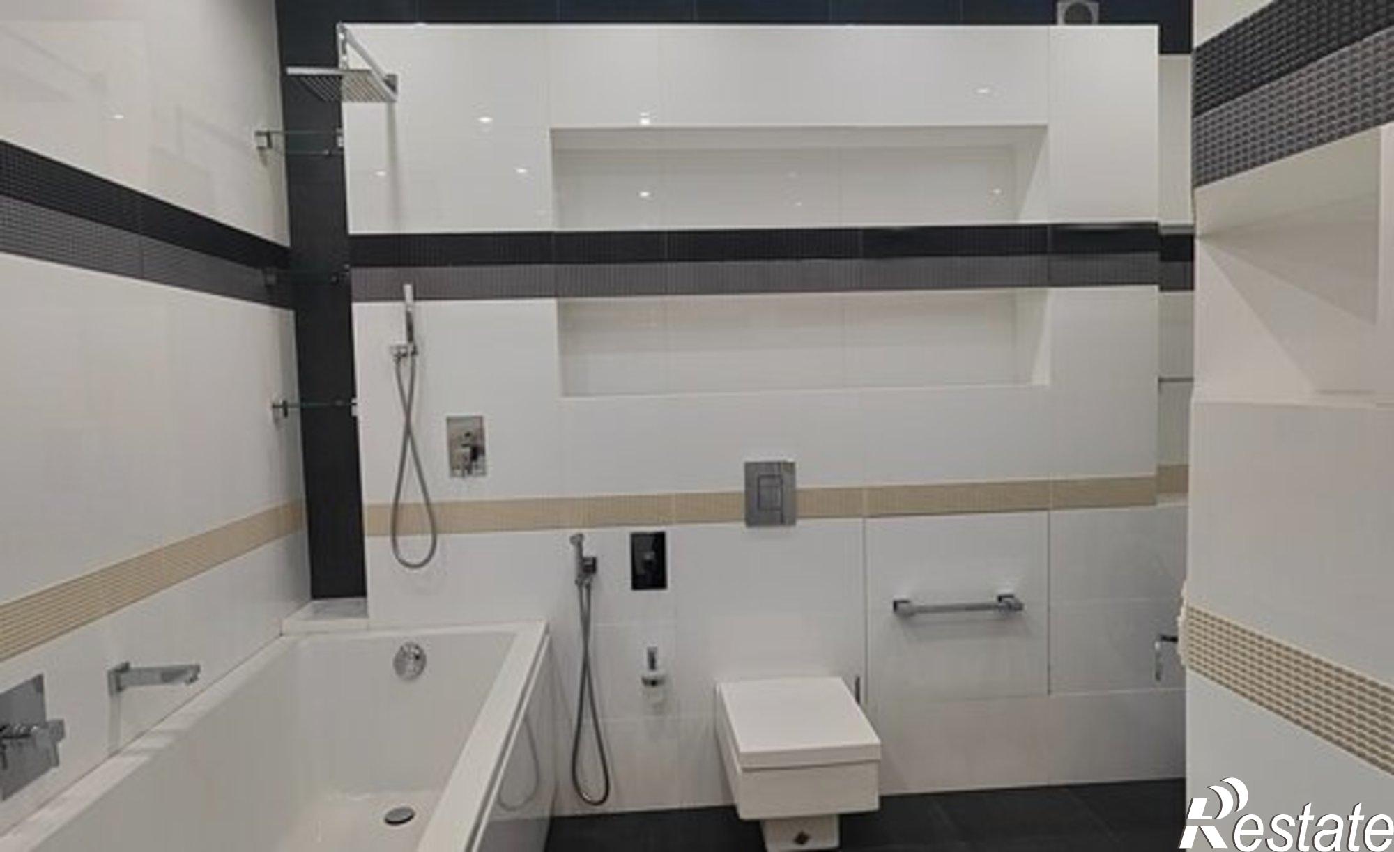 Купить квартиру за 16 500 000 рублей на Московский пр-кт, 16