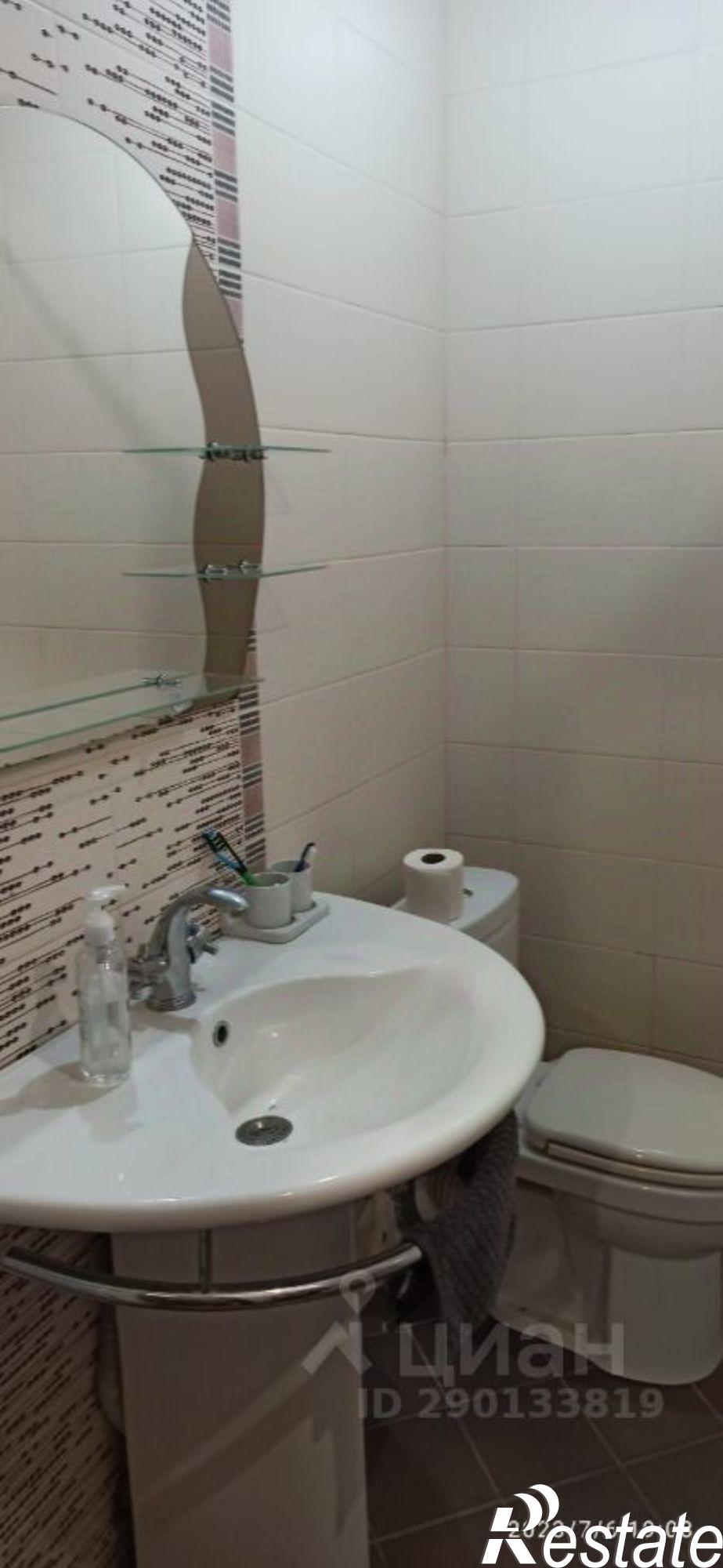 Сдать квартиру за 30 000 рублей на проспект Максима Горького, 10 к1