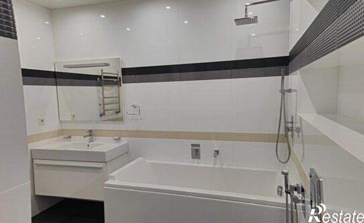 3-комн квартира Московский пр-кт, 16,  д. 16