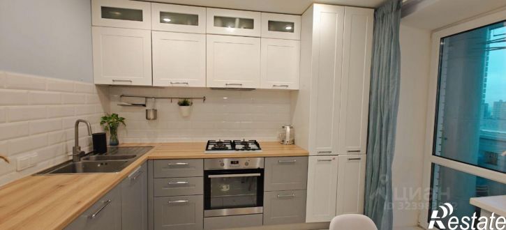 3-комн квартира Новогородская улица, 24,  д. 24