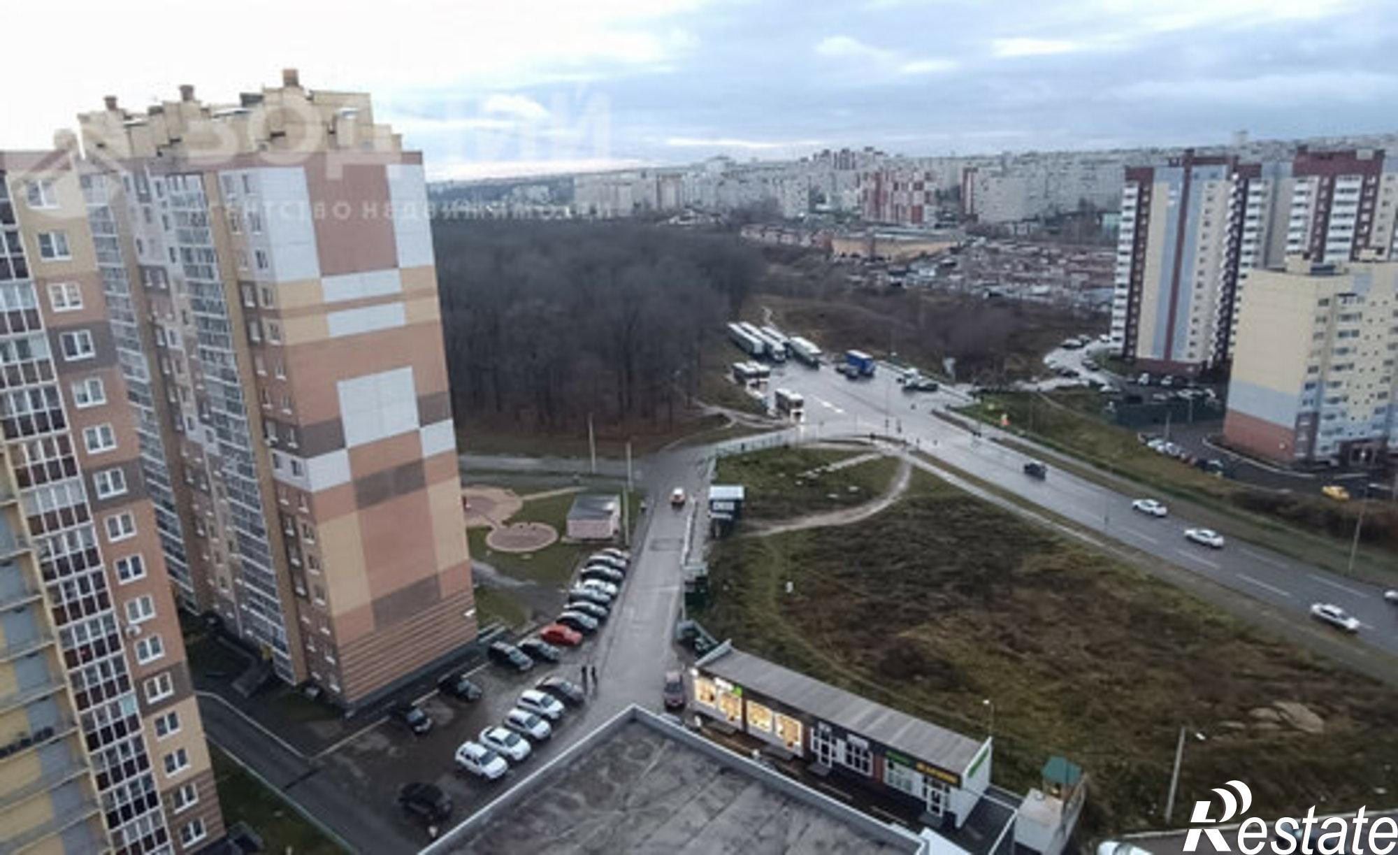 Купить квартиру за 4 350 000 рублей на Солнечный б-р, 8 2