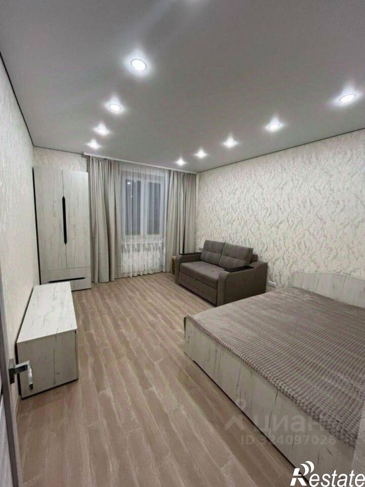 1-комн квартира улица Короленко, 15,  д. 15