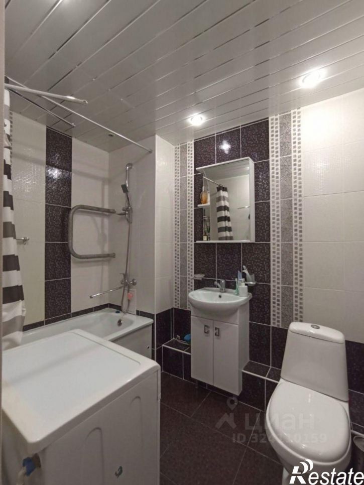 2-комн квартира улица Болгарстроя, 1,  д. 1