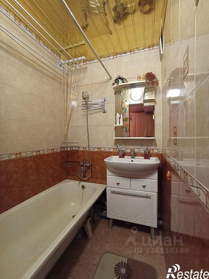 3-комн квартира ул Эльменя, 15,  д. 15