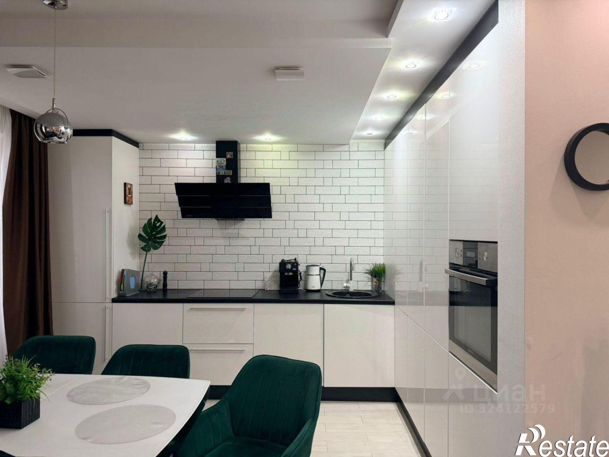 Купить квартиру за 6 590 000 рублей на Радужная улица, 16