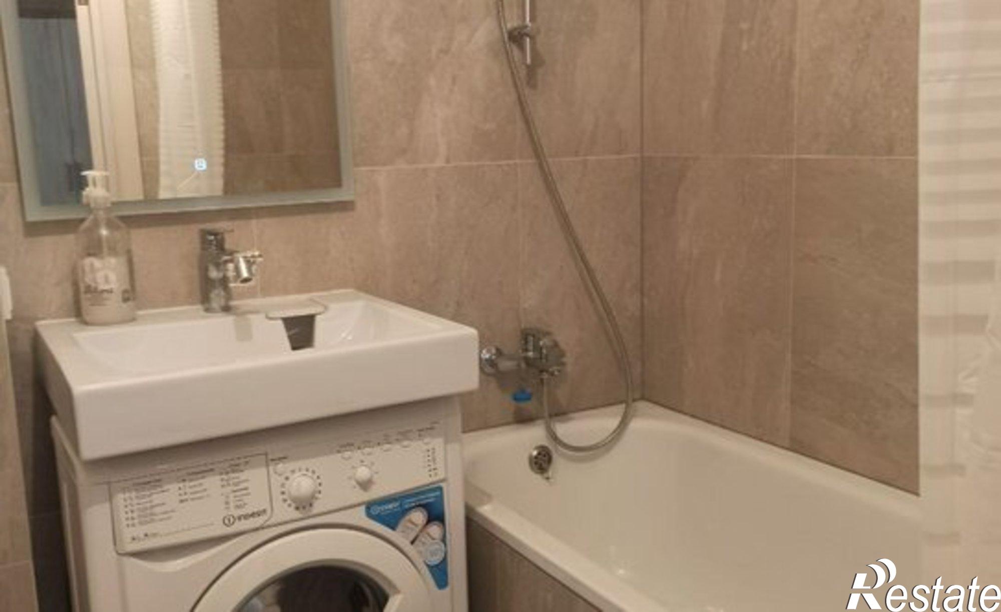 Купить квартиру за 6 000 000 рублей на улица Филиппа Лукина, 9