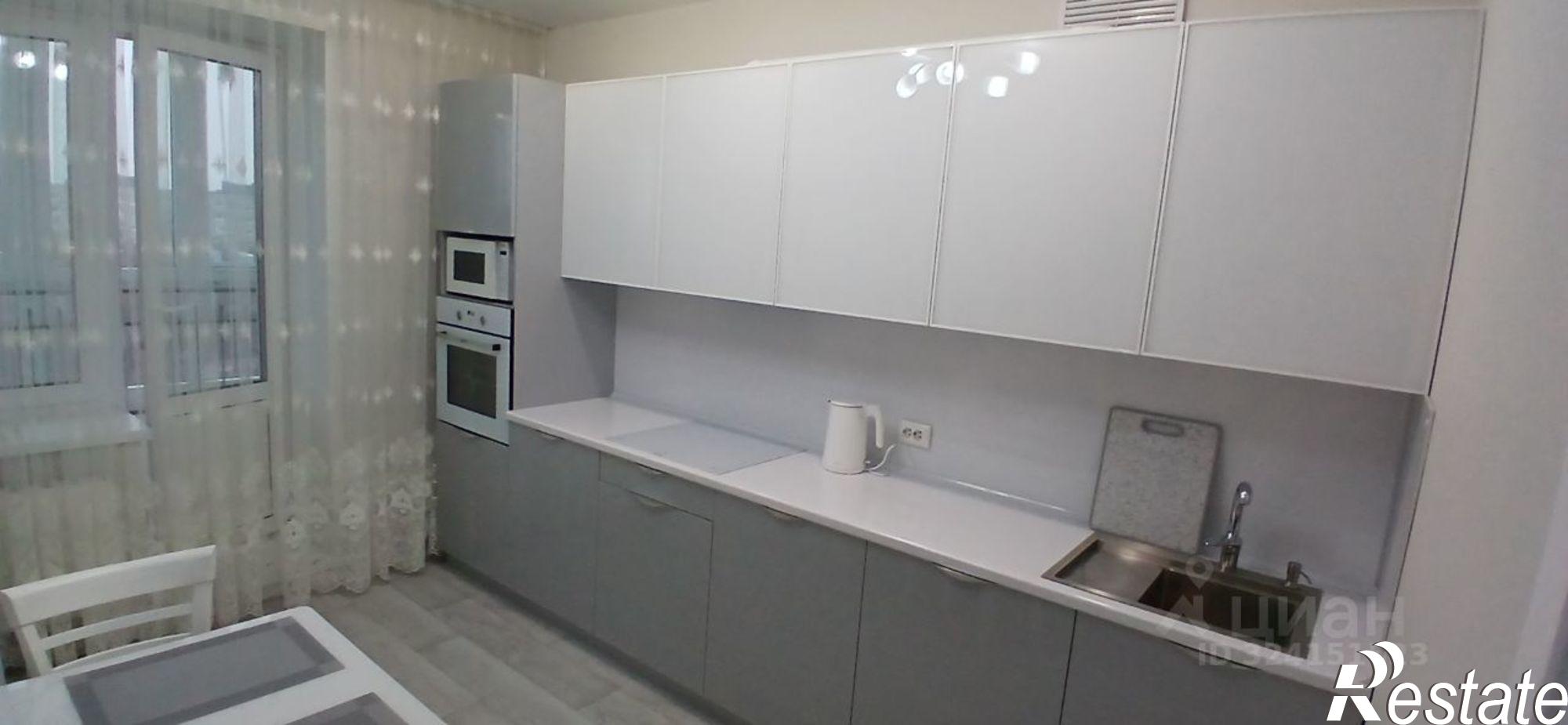 Сдать квартиру за 35 000 рублей на улица Шумилова, 8 к1