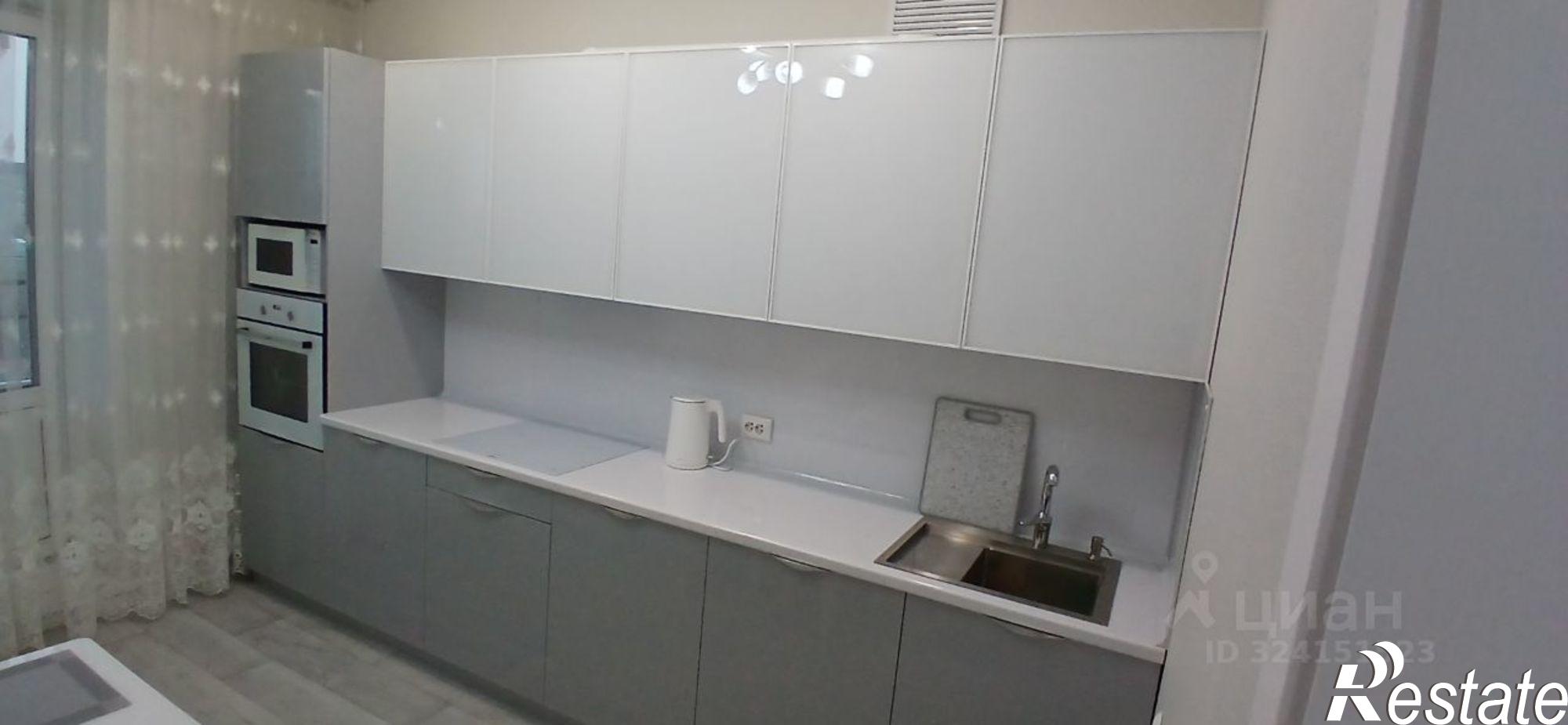 Сдать квартиру за 35 000 рублей на улица Шумилова, 8 к1