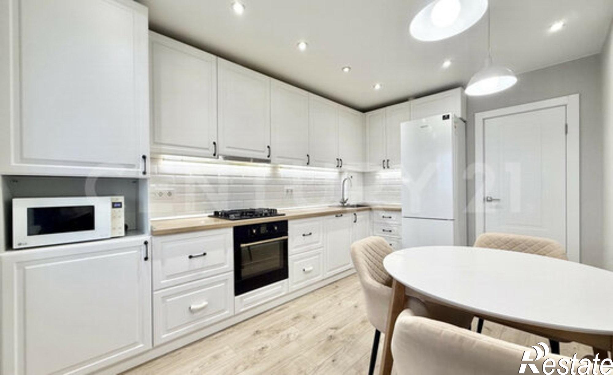 Купить квартиру за 9 200 000 рублей на ул Радужная, 4