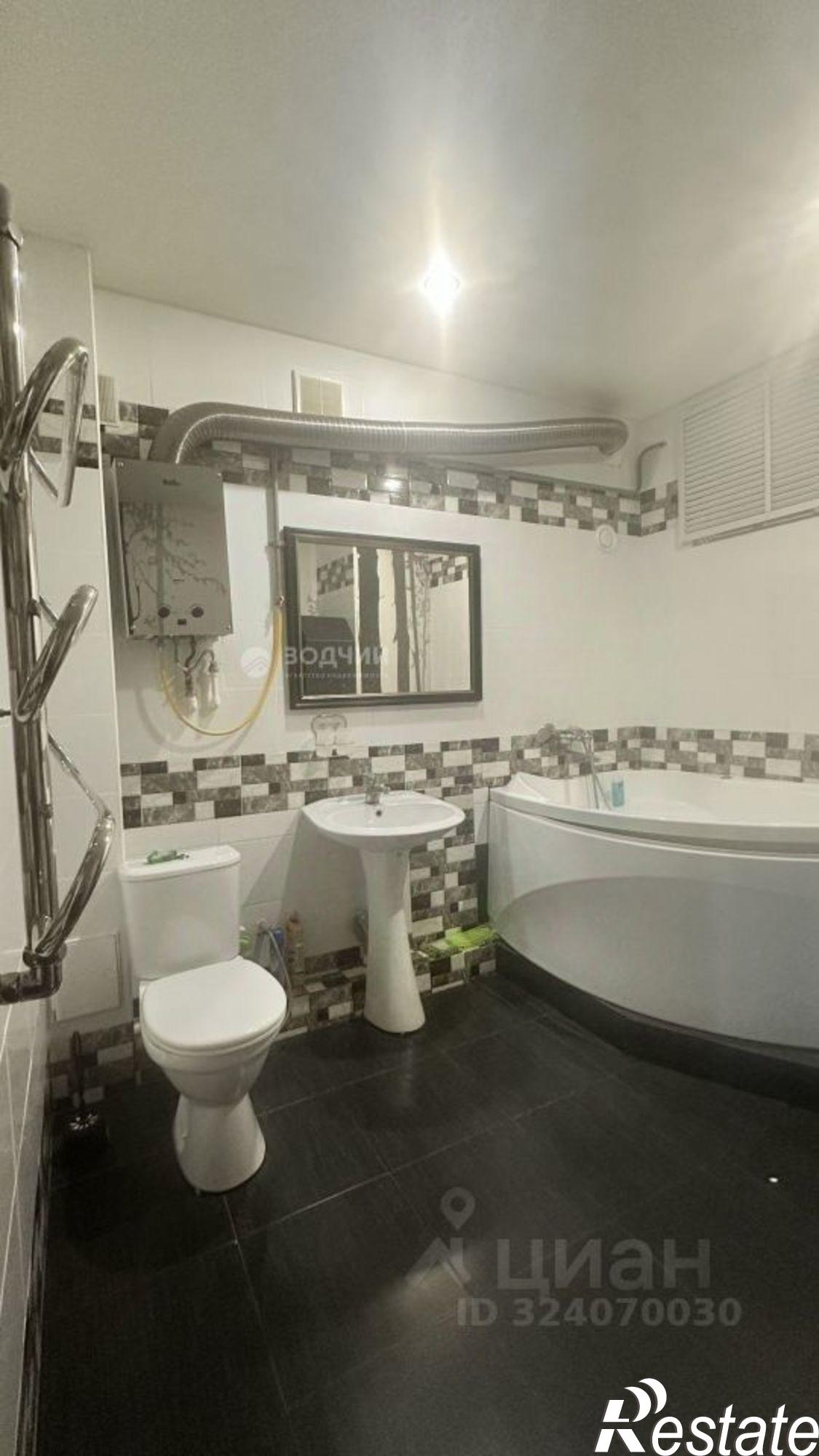 Сдать квартиру за 40 000 рублей на ул Анисимова, 10