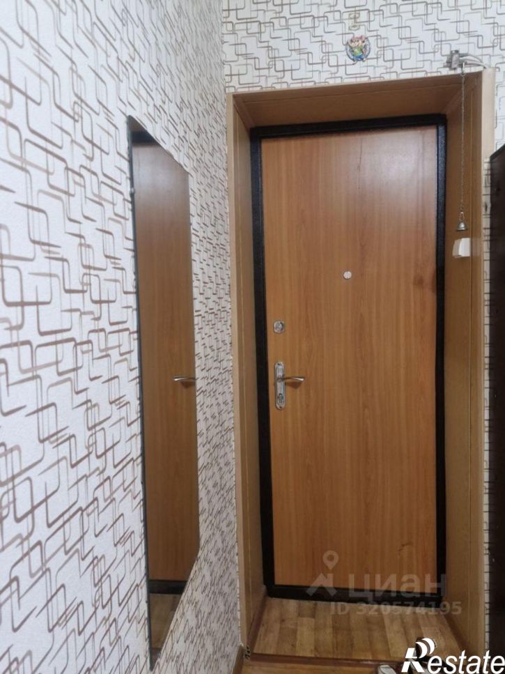 3-комн квартира улица Ашмарина, 23,  д. 23