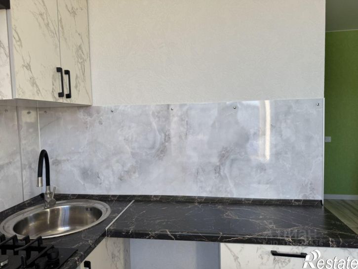 3-комн квартира ул Кооперативная, 2,  д. 2