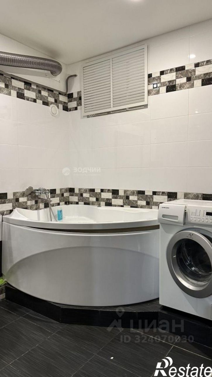 3-комн квартира ул Анисимова, 10,  д. 10