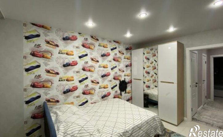 3-комн квартира пр-кт Тракторостроителей, 27,  д. 27