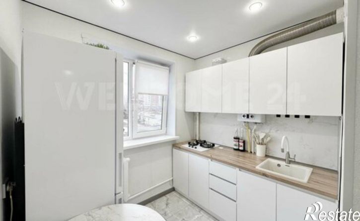 2-комн квартира улица 50 лет Октября, 10,  д. 10