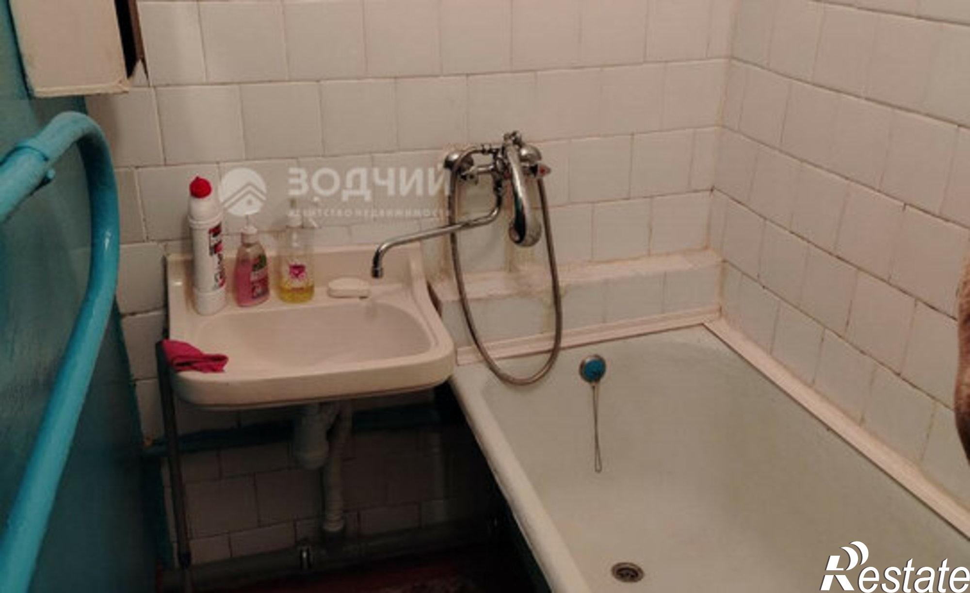 Купить квартиру за 3 480 000 рублей на ул Композитора Максимова, 8/10