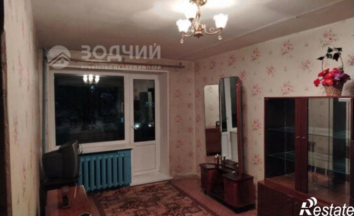 2-комн квартира ул Композитора Максимова, 8/10,  д. 8/10