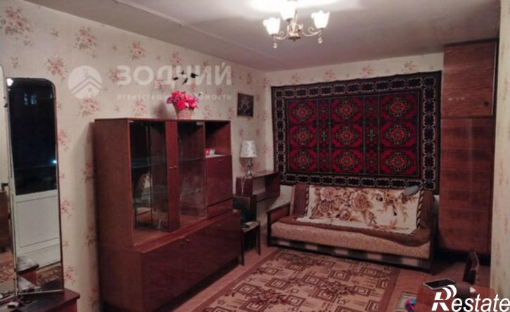 2-комн квартира ул Композитора Максимова, 8/10,  д. 8/10