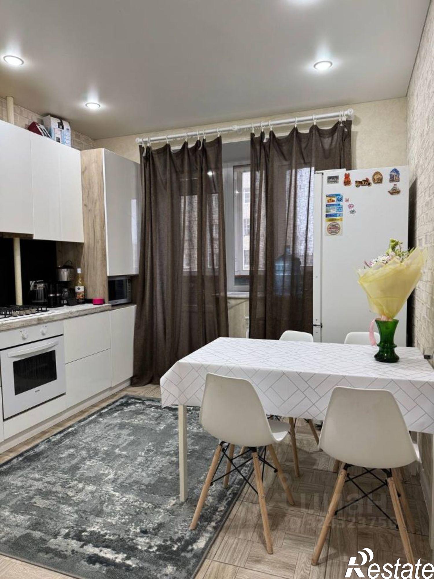 Сдать квартиру за 45 000 рублей на Университетская улица, 14 к1